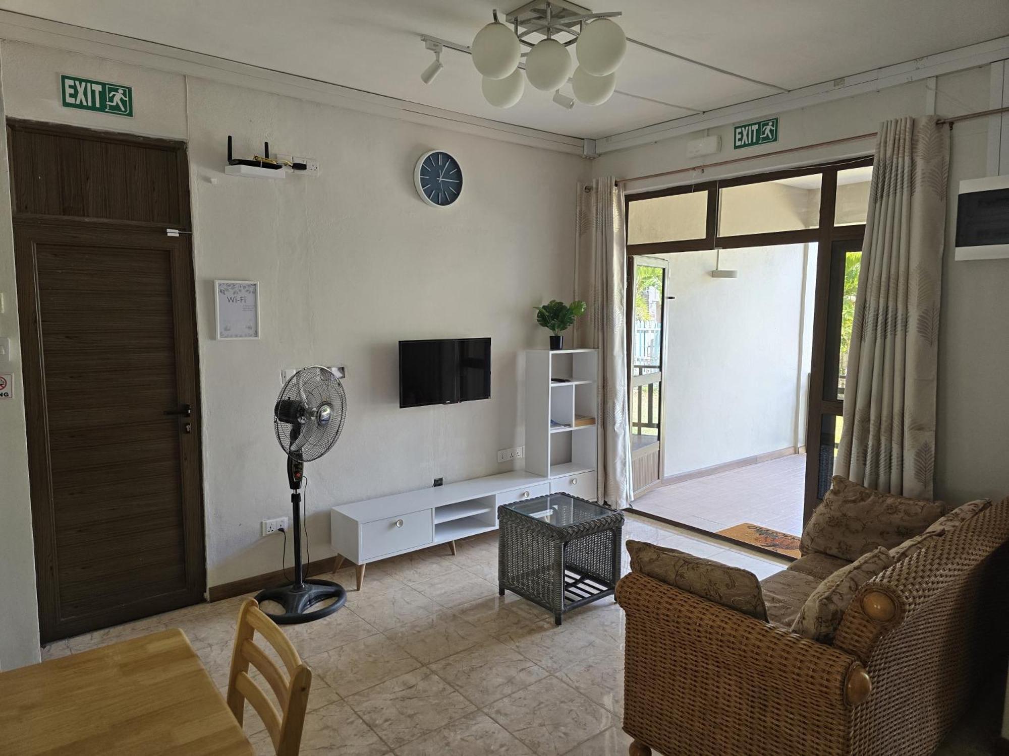 Le Diamant Vert Apartments @ Mont Choisy Bagian luar foto