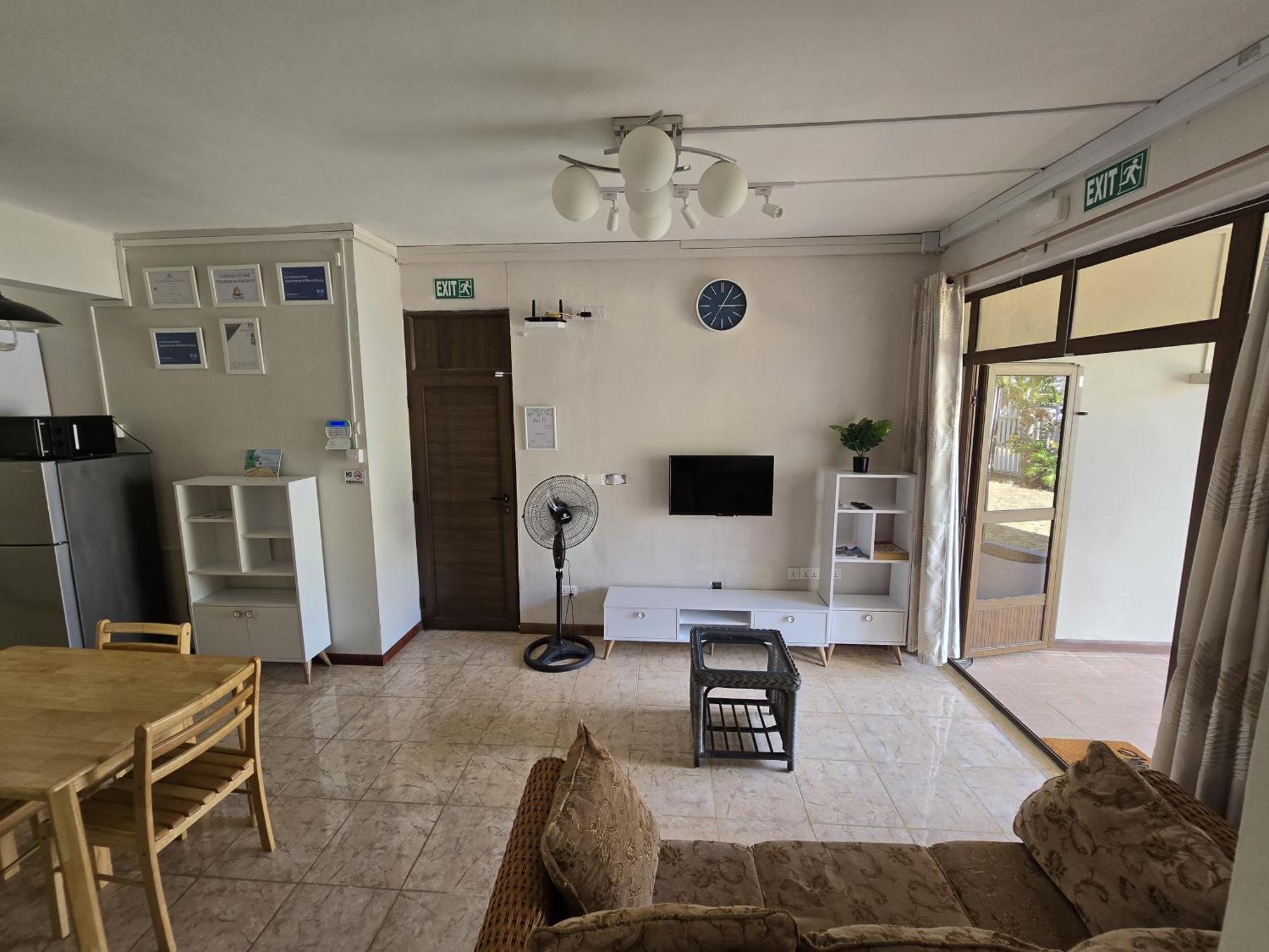 Le Diamant Vert Apartments @ Mont Choisy Bagian luar foto
